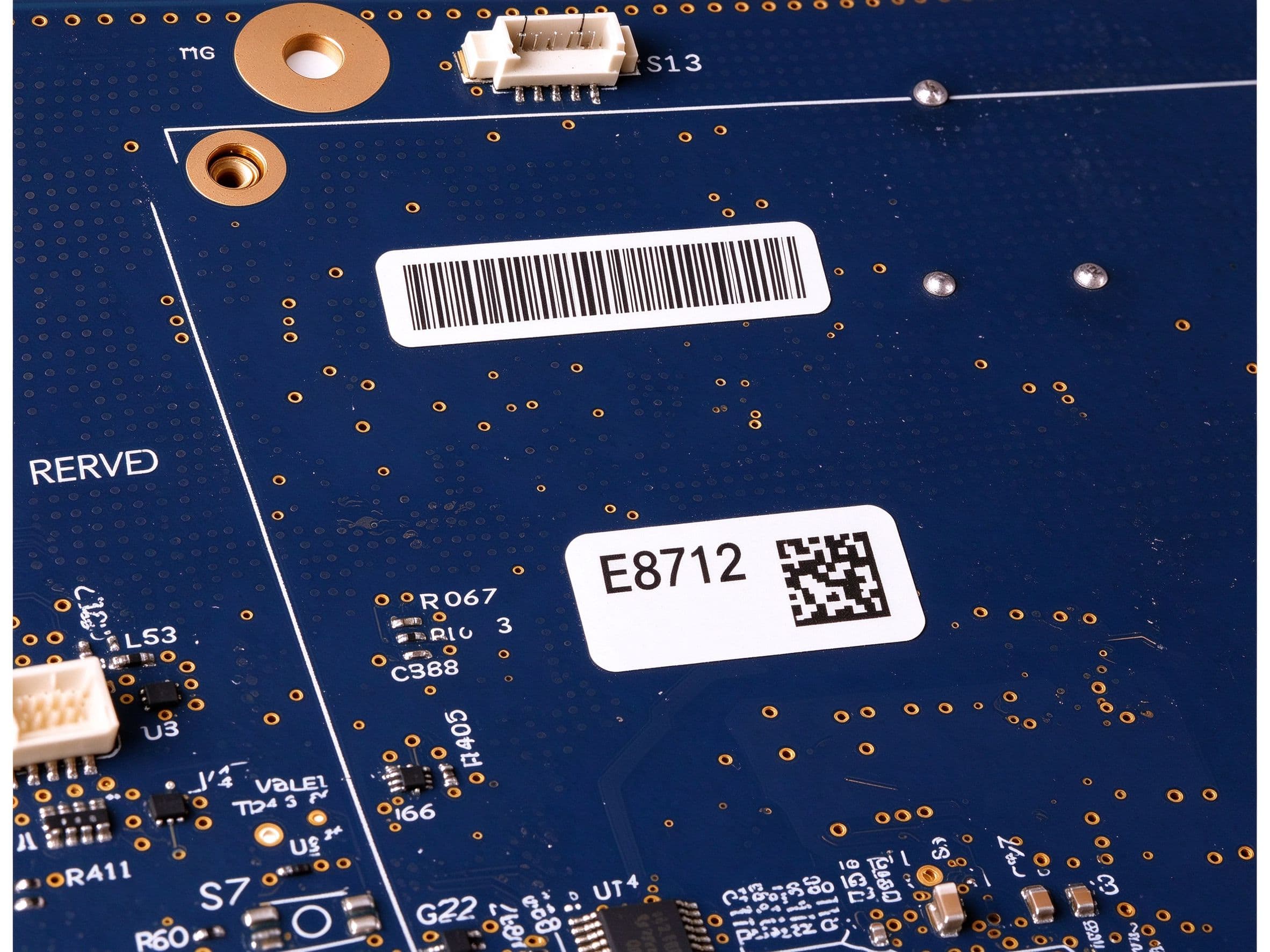 E-8712 — 2 mil White Antistatic Polyimide PCB Label (−40 to 300 °C)
